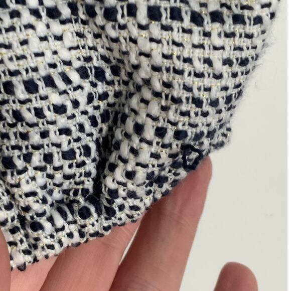 Brown Bowen‎ & Company Tillie Top 2.0- Nantucket Navy Tweed size 10 - Picture 6 of 7